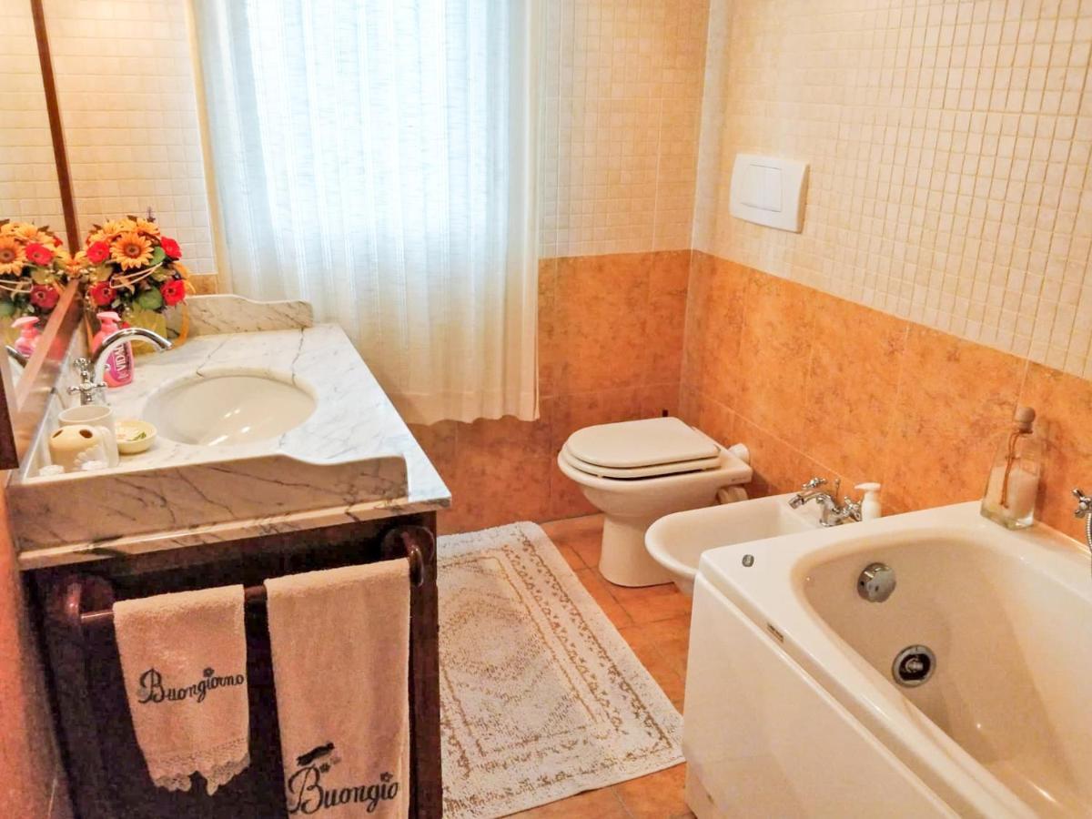 B&B Il Casolare Di Bonci Santa Maria a Monte Eksteriør billede